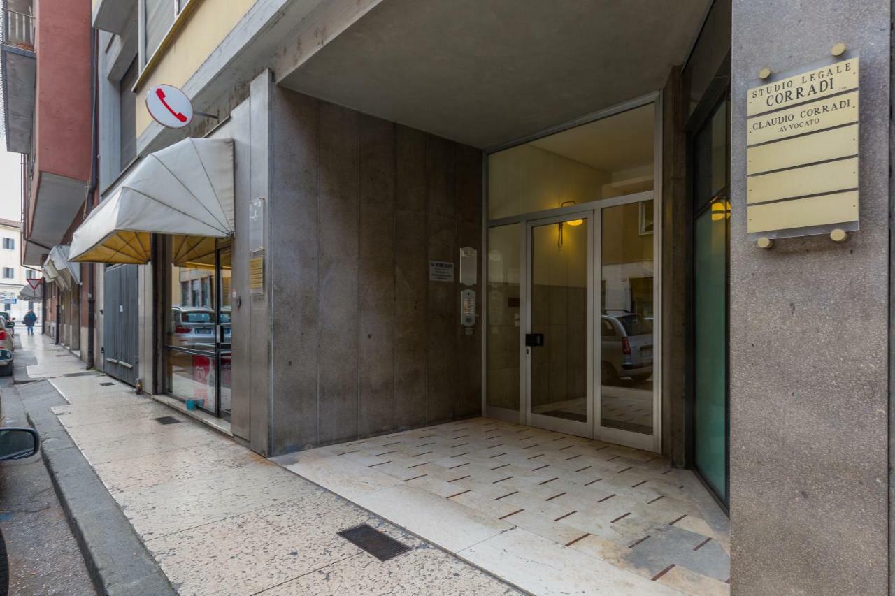 Residenza Le Mura Verona Luaran gambar